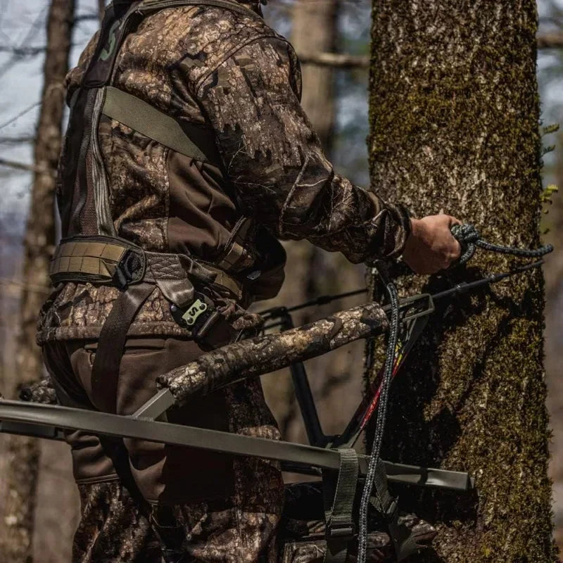 Climbing Tree stand