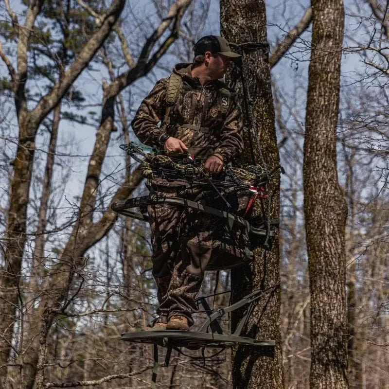 Climbing Tree stand