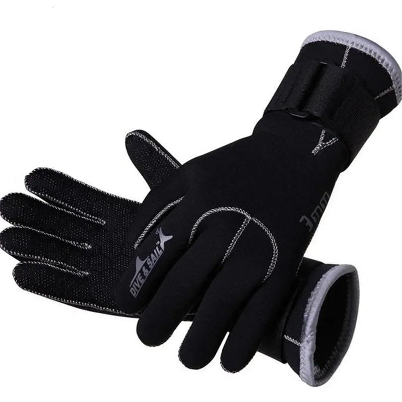 3MM Neoprene Swim Gloves